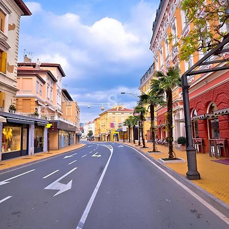 Apartment Feria 1 Opatija Ngoại thất bức ảnh